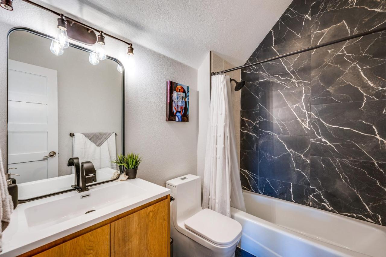 Sleek Westminster Home, 14 Mi To Downtown Denver! Eksteriør bilde